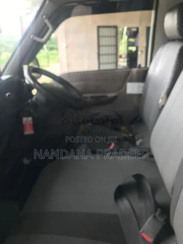 Nissan Vanette 2006 Van (Used)