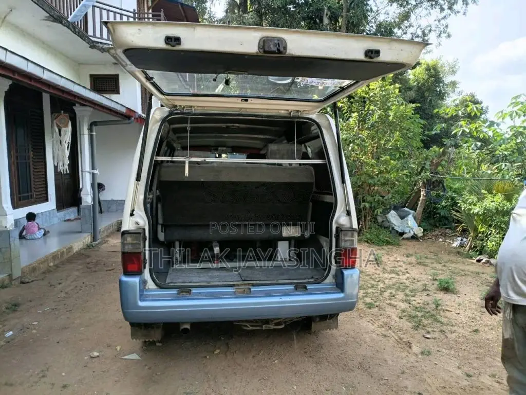 Nissan Vanette 1998 Van (Used)