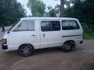 Toyota LiteAce CM20 1985 Van (Used)