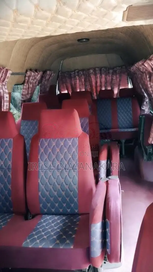 Toyota Shell 1986 Van (Used)