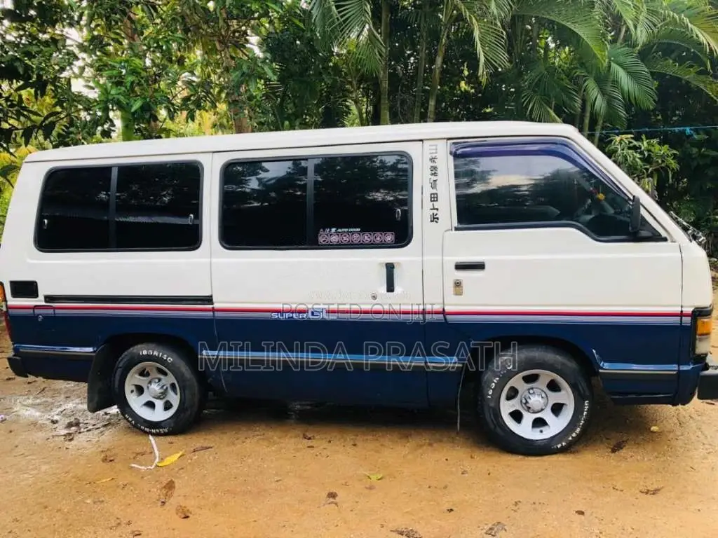 Toyota Shell 1986 Van (Used)