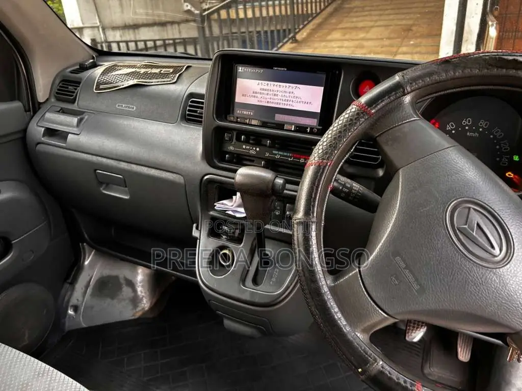 Daihatsu Hijet 2016 Van (Used)