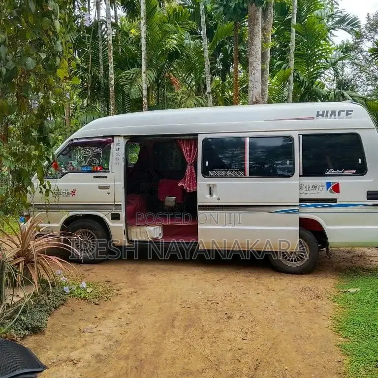 Toyota Shell 1986 Van (Used)