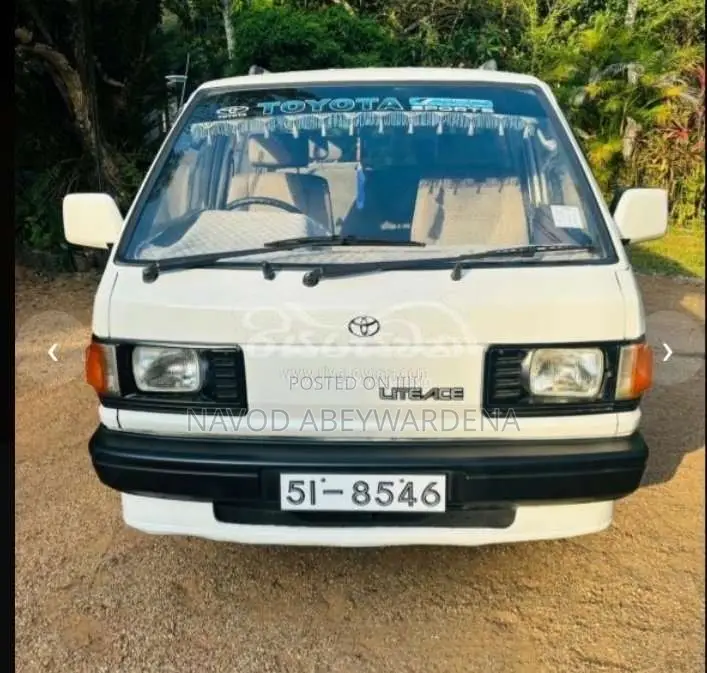 Toyota LiteAce 1988 Van (Used)