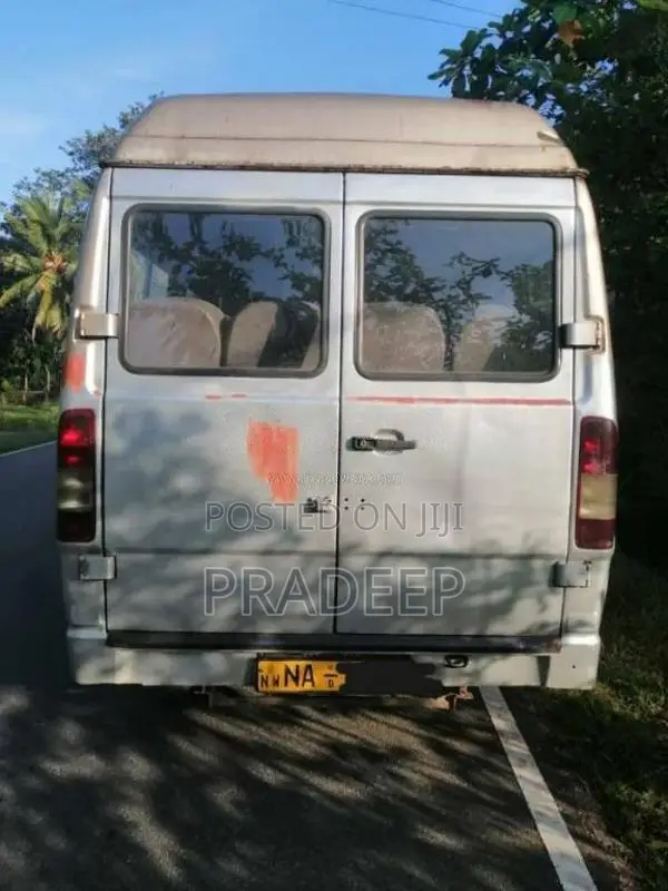 Force Tempo 2008 Van (Used)