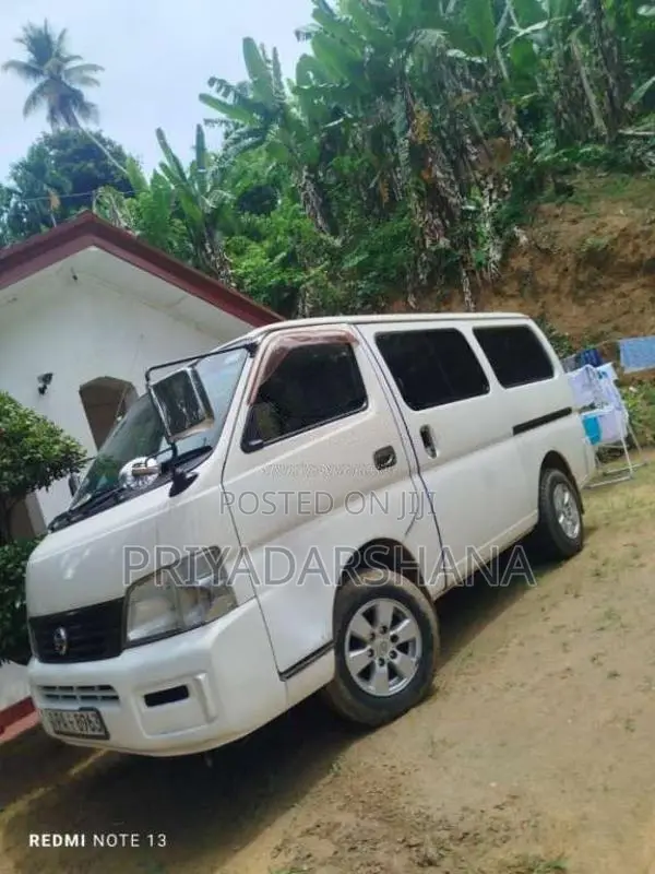 Nissan CaravanE25 2006 Van (Used)