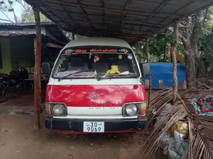 Toyota Lh30 1997 Van (Used)