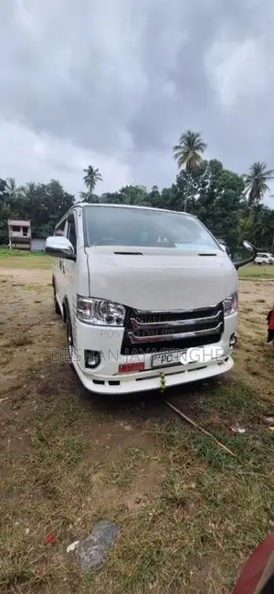 Toyota KDH 2008 Van (Used)