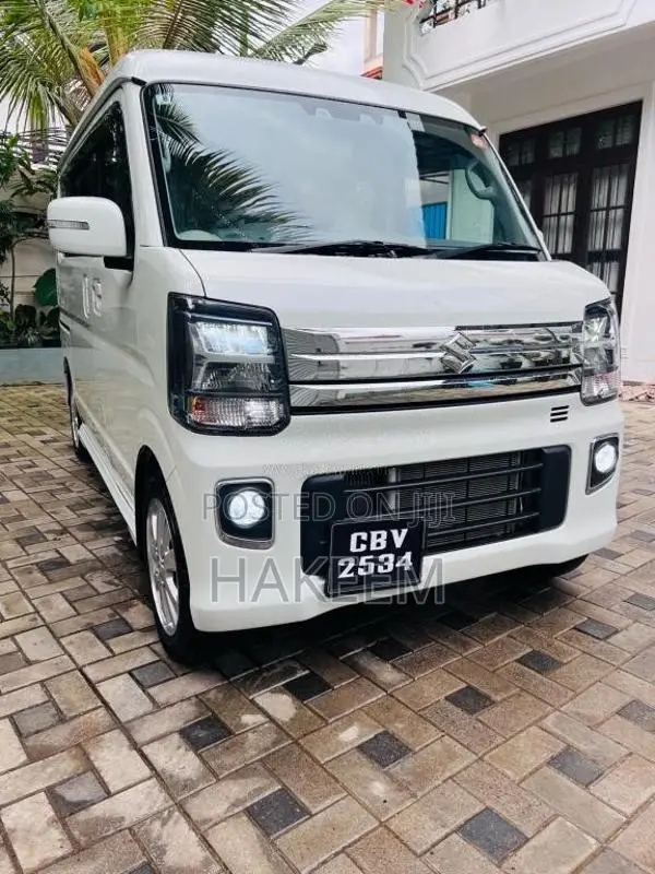Suzuki Every Wagon 2025 Van (Used)