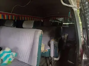 Toyota Lh30 1997 Van (Used)