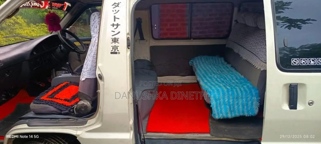 Toyota CR27 1990 Van (Used)