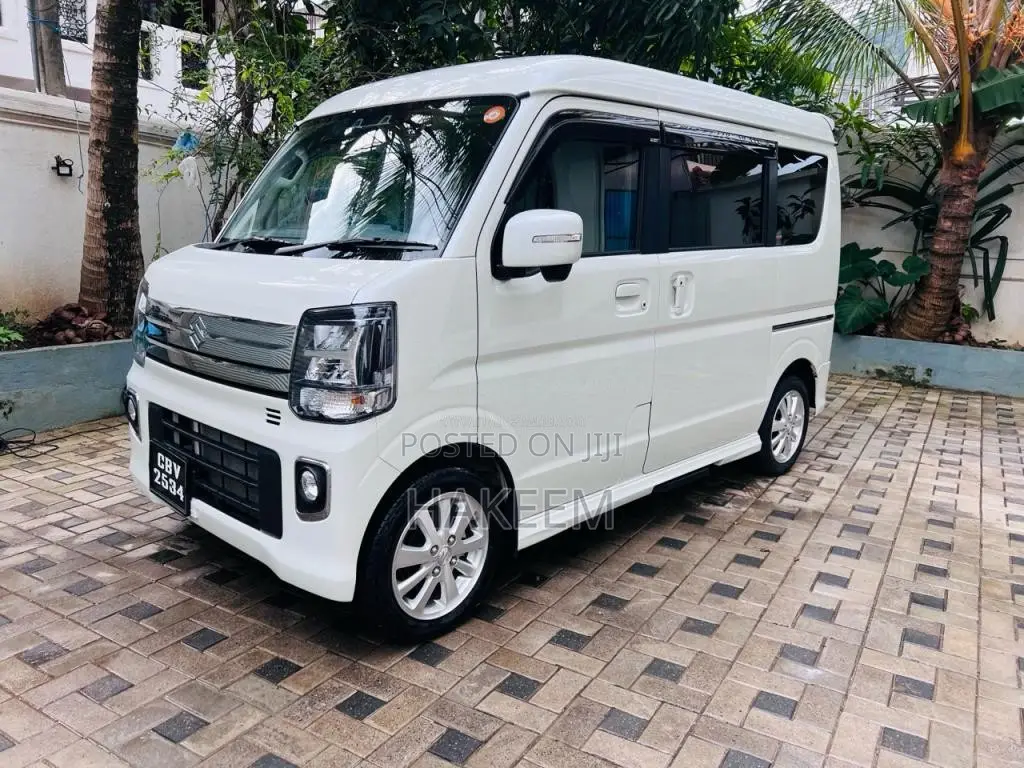 Suzuki Every Wagon 2025 Van (Used)