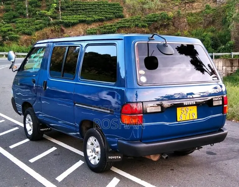Toyota TOWNACE Lotto CR27 1994 Van (Used)