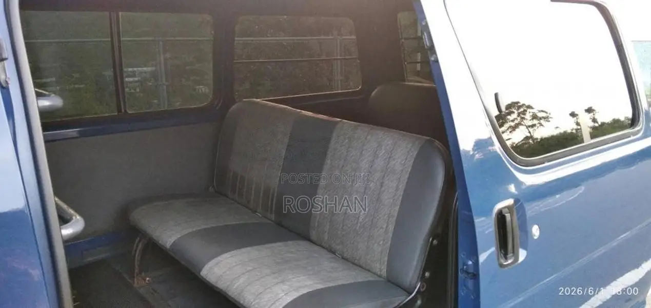 Toyota TOWNACE Lotto CR27 1994 Van (Used)