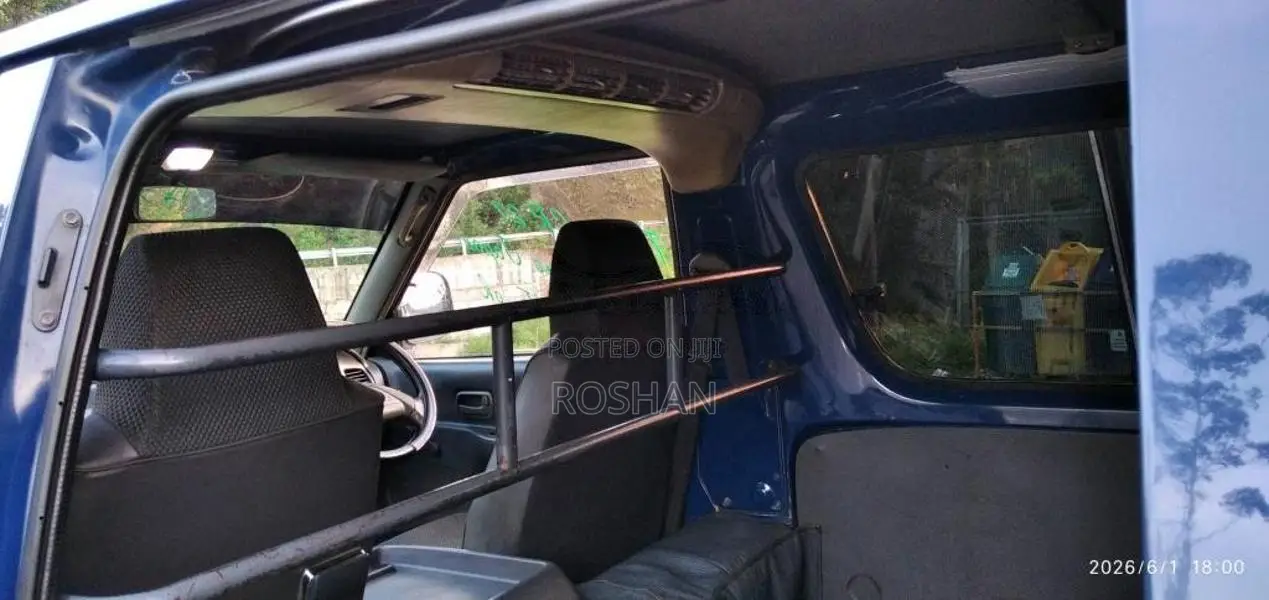 Toyota TOWNACE Lotto CR27 1994 Van (Used)