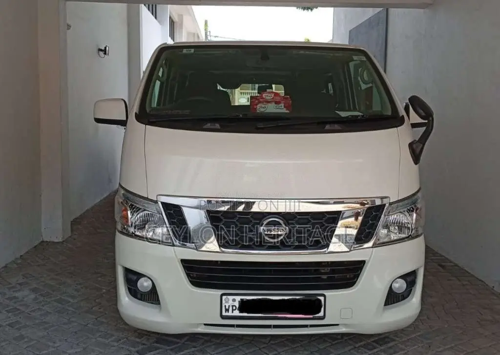 Nissan Caravan 2015 Van (Used)