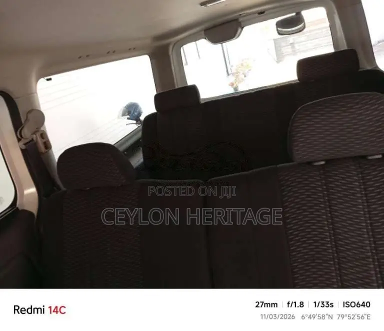 Nissan Caravan 2015 Van (Used)