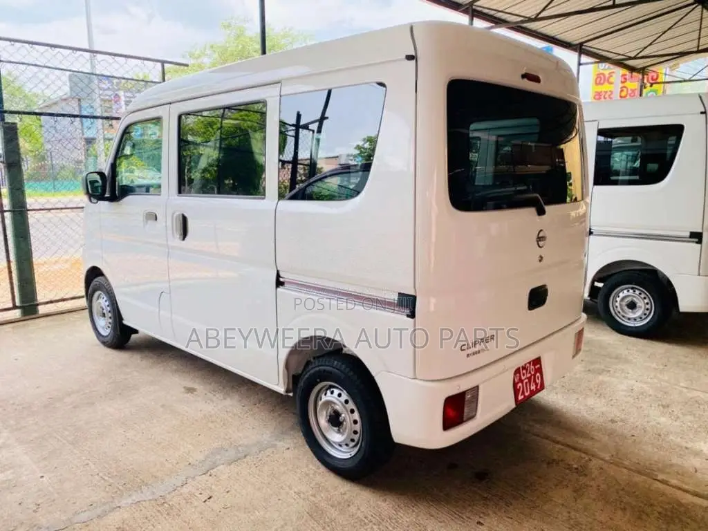 Nissan ClipperDX- 0Km 2025 Van Unregistered (Recondition)