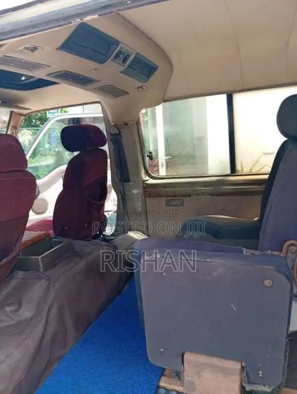 Nissan Caravan VRE24 1994 Van (Used)