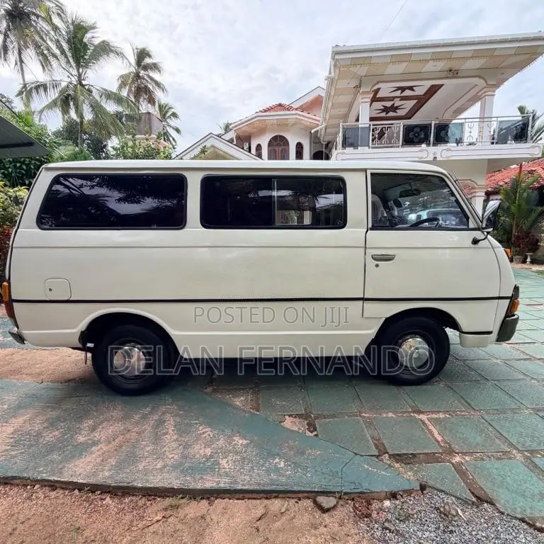 Mitsubishi Delica 1980 Van (Used)