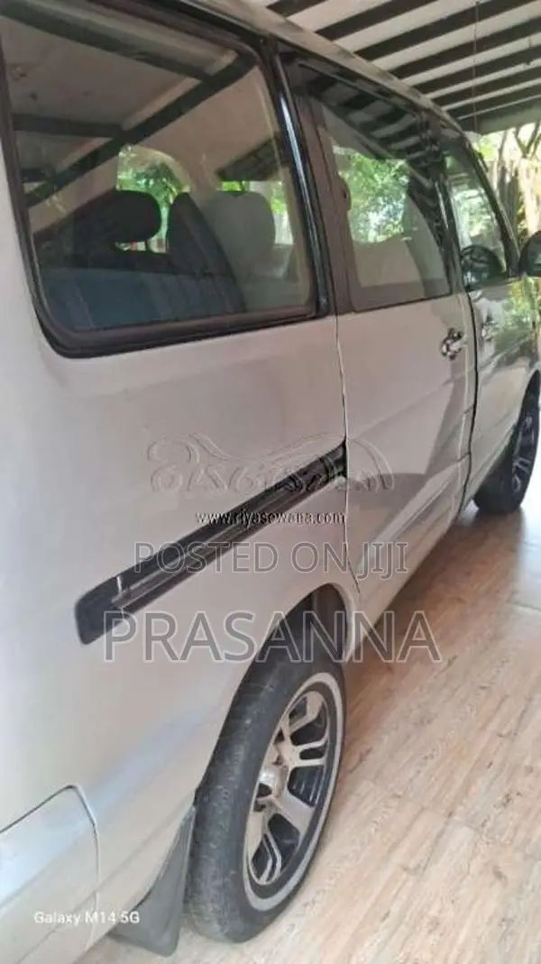 Toyota KR42 2000 Van (Used)