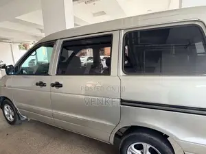 Toyota TownAce 2000 Van (Used)