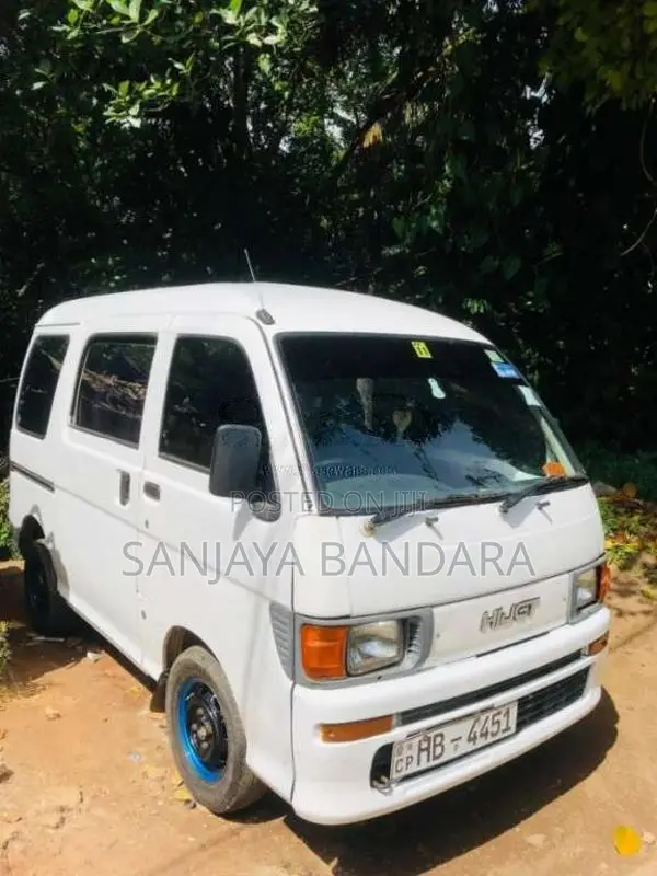 Daihatsu Hijet 2004 Van (Used)