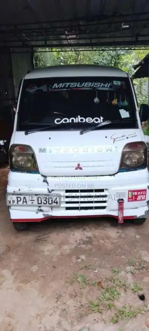 Mitsubishi MiniCab 1999 Van (Used)