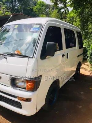 Daihatsu Hijet 2004 Van (Used)