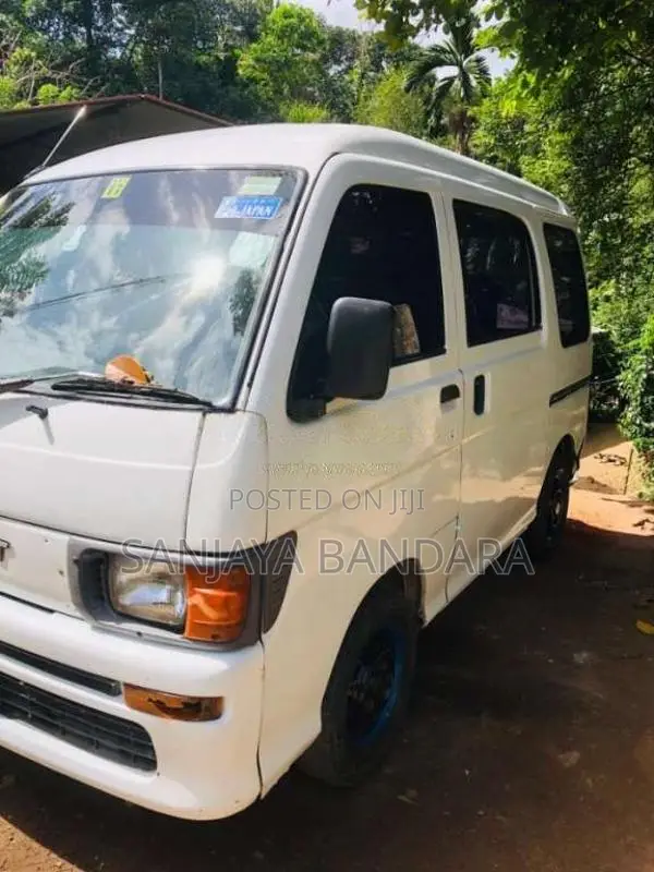 Daihatsu Hijet 2004 Van (Used)