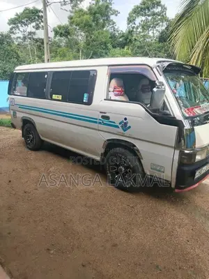 Nissan Homy 2003 Van (Used)