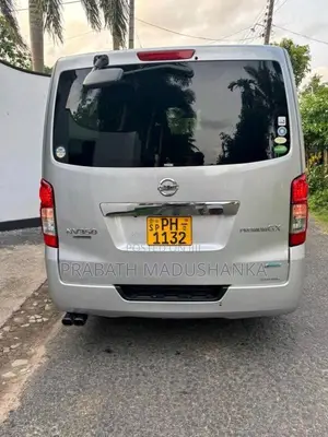 Nissan NV 350 2012 Van (Used)