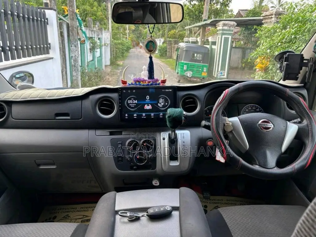 Nissan NV 350 2012 Van (Used)