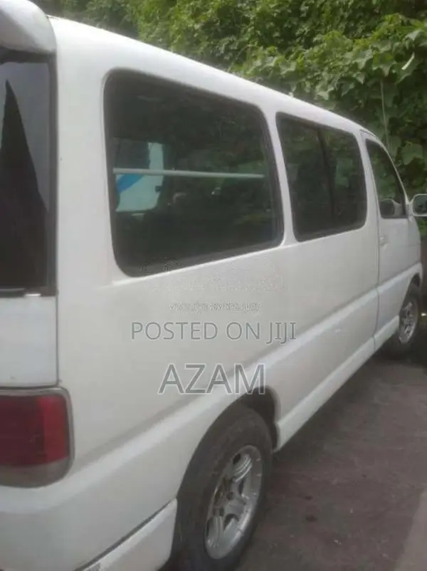 Toyota Regius 1997 Van (Used)