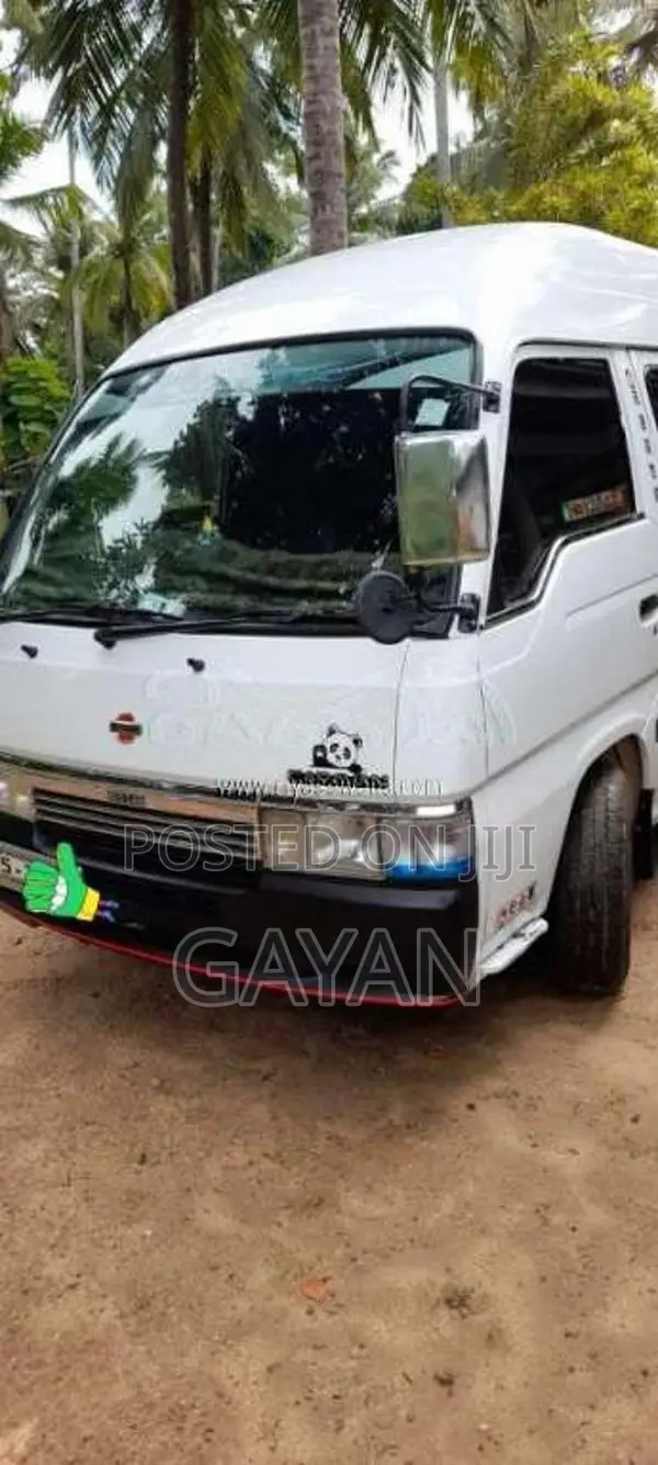 Nissan Super Long QD 1994 Van (Used)