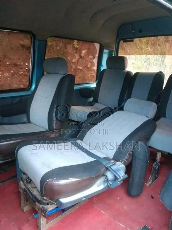 Nissan Vanette 1993 Van (Used)
