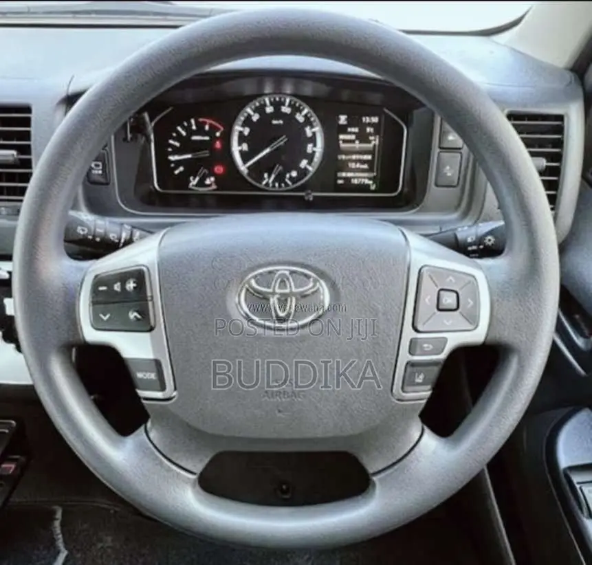 Toyota KDH GDH 223B 2024 Van Unregistered (Recondition)
