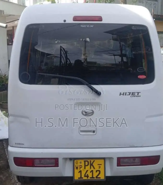 Daihatsu Hijet 2015 Van (Used)