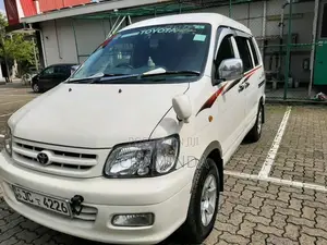 Toyota Townace Noah CR42 GL 2000 Van (Used)