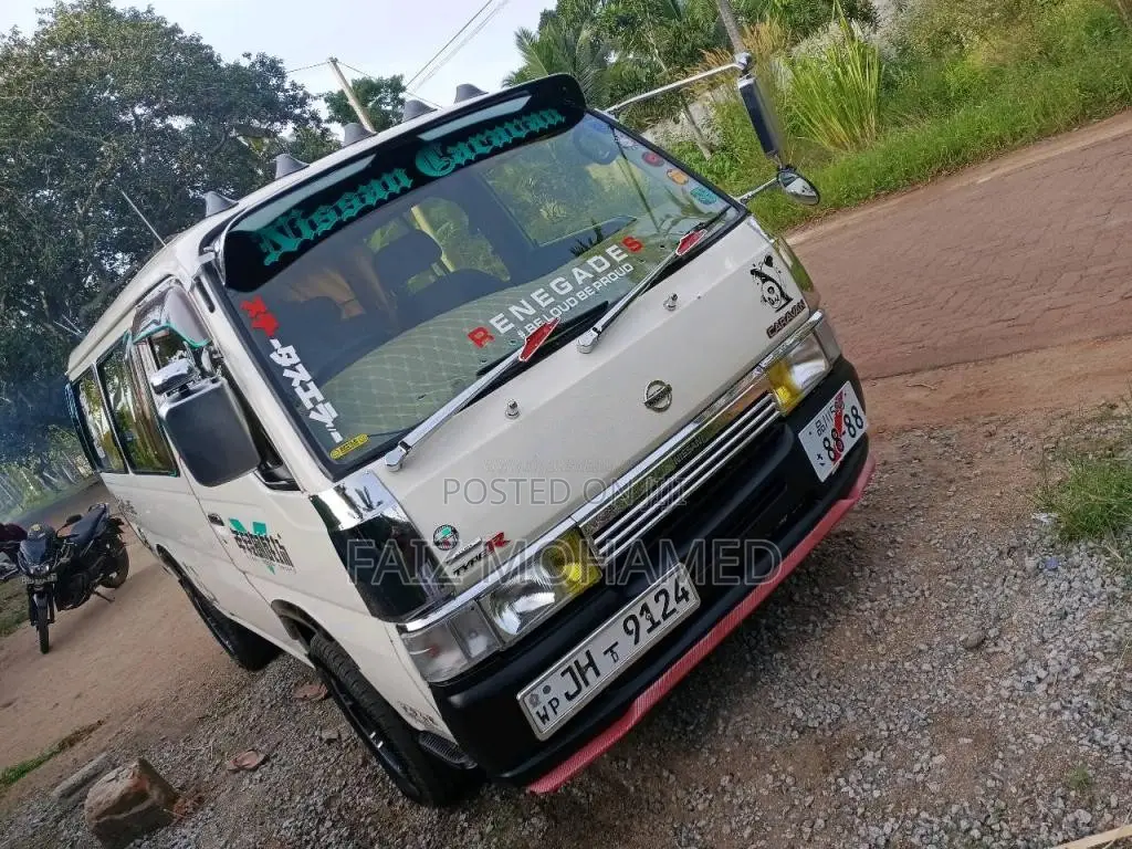 Nissan Caravan 1998 Van (Used)