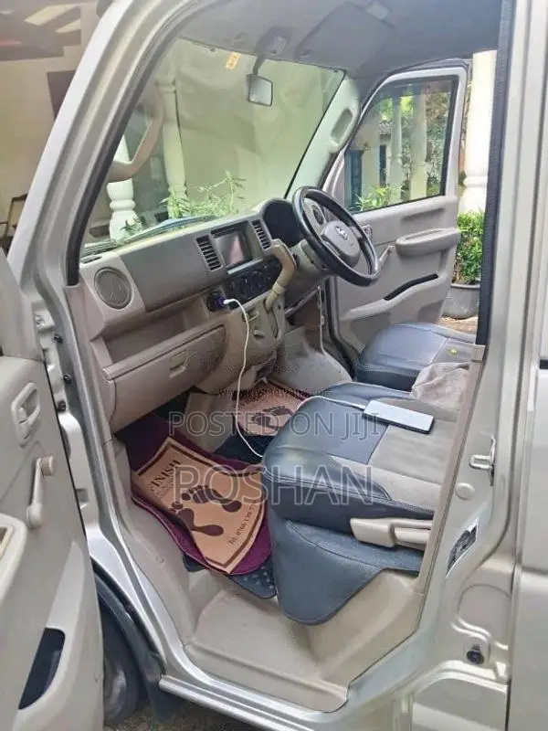 Nissan Clipper 2014 Van (Used)