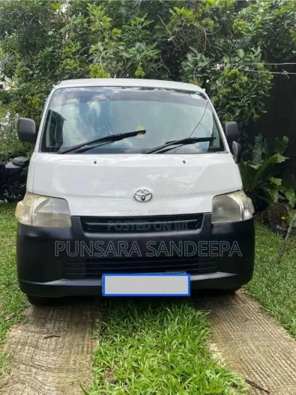 Toyota TownAce 2008 Van (Used)
