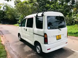 Daihatsu Hijet 2007 Van (Used)