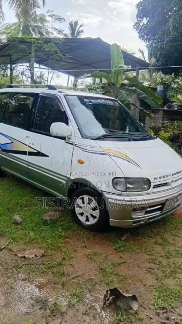 Nissan Serena 1996 Van (Used)
