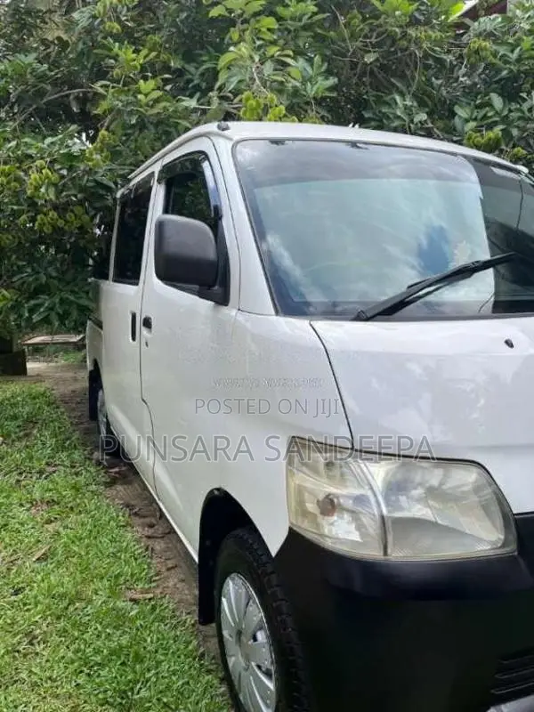 Toyota TownAce 2008 Van (Used)