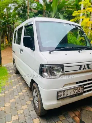 Mitsubishi Minicab 2018 Van (Used)