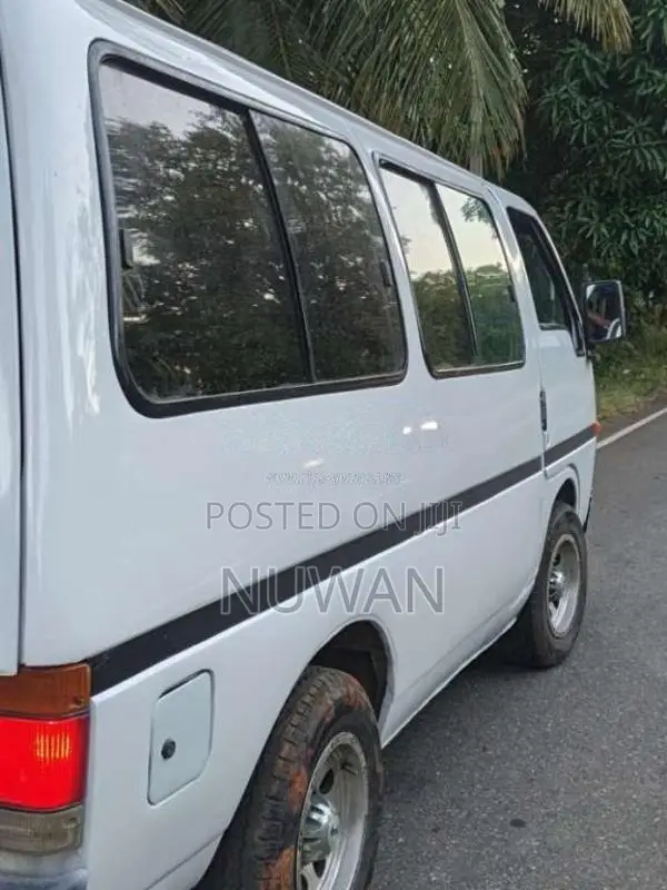 Isuzu Wfr Fargo 1980 Van (Used)