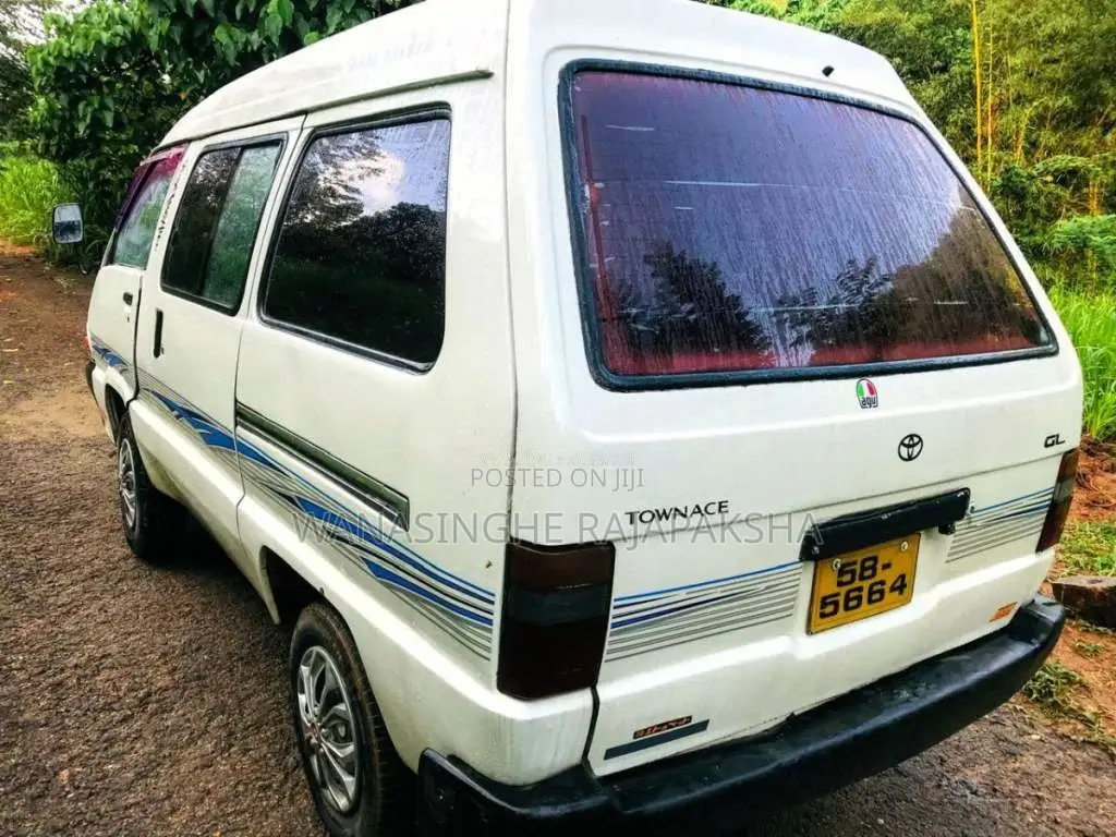 Toyota Townace 1990 Van (Used)