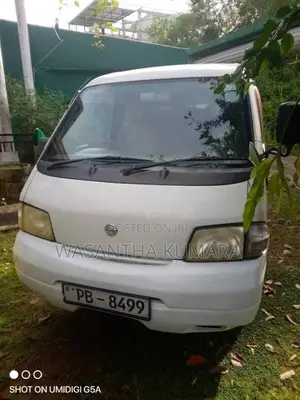 Nissan Vanette 2002 Van (Used)