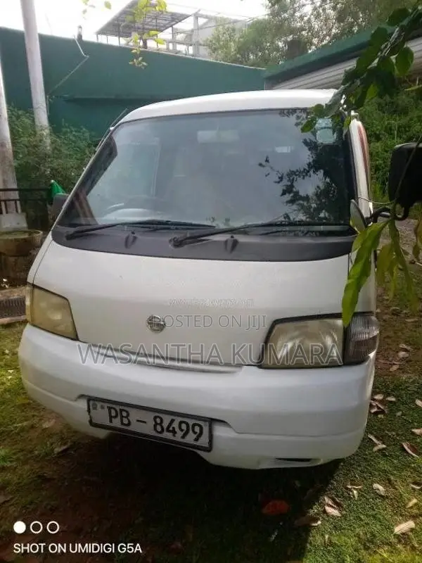 Nissan Vanette 2002 Van (Used)
